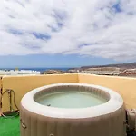 Private Solarium - Jacuzzi - Beach Views