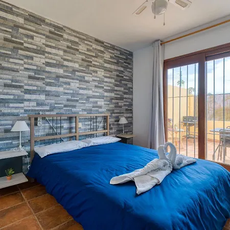 Private Solarium - Jacuzzi - Beach Views Mogán