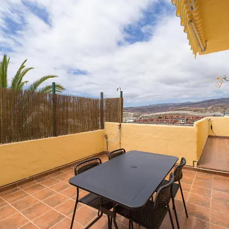 Private Solarium - Jacuzzi - Beach Views Διαμέρισμα *