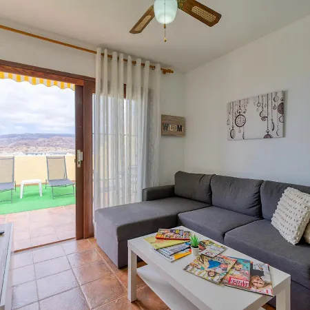 Private Solarium - Jacuzzi - Beach Views Διαμέρισμα *