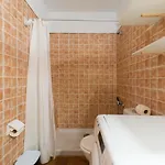 Private Solarium - Jacuzzi - Beach Views